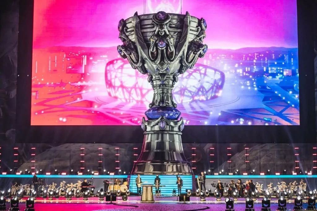 DOTA2震中杯比赛：OG、Nip、Liquid共同旗开得胜